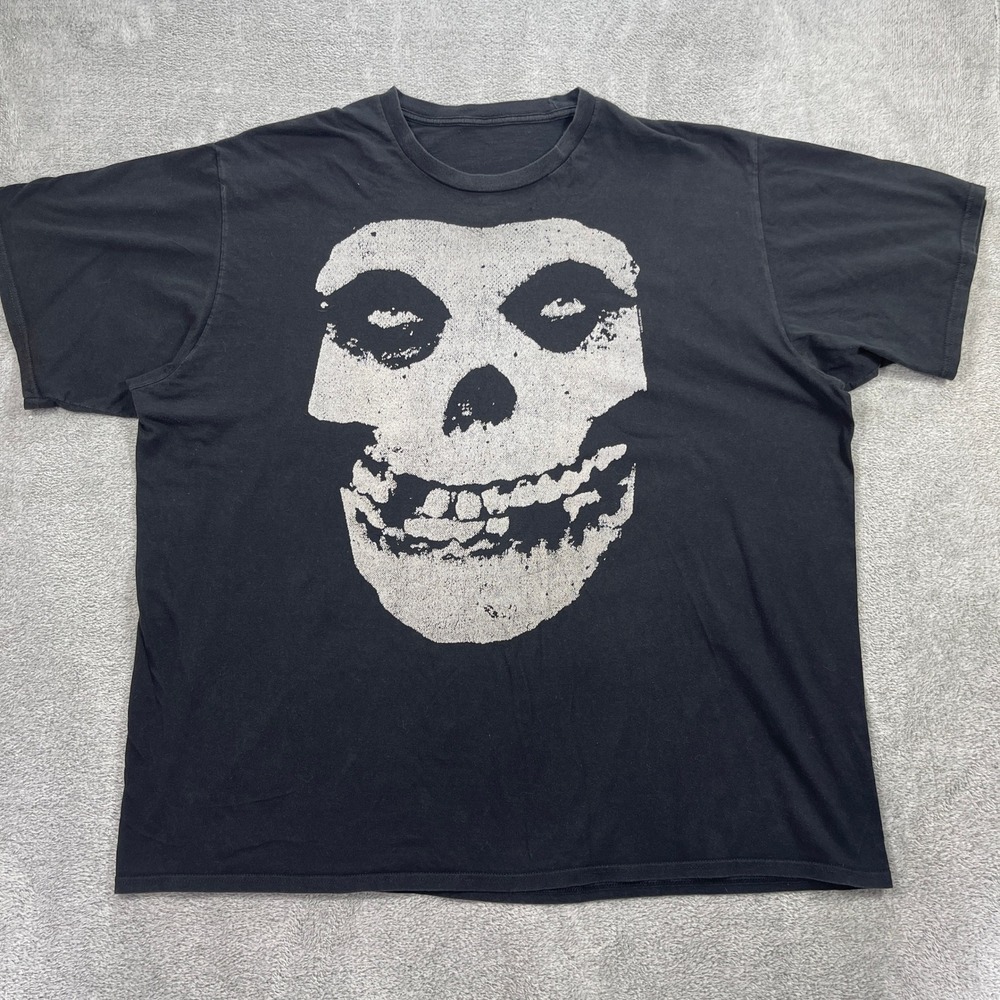 Misfits T-Shirt Men 2XL Black Fiend Skull Graphic Punk Rock Band Tee Short Slv